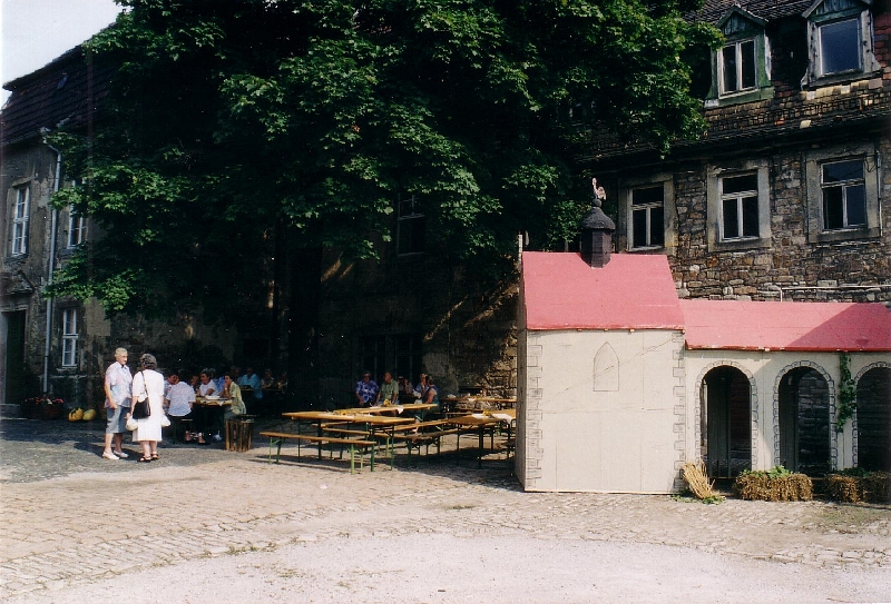 2002-08-23_04d_Askanierausstellung.jpg