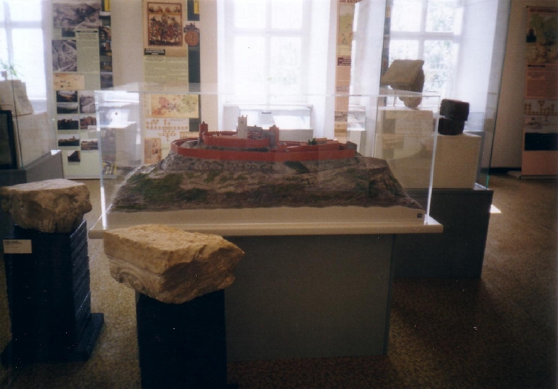 2002-08-23_17_Askanierausstellung.jpg
