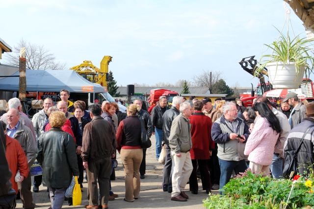 2008-04-05_Bauernmarkt_19.jpg
