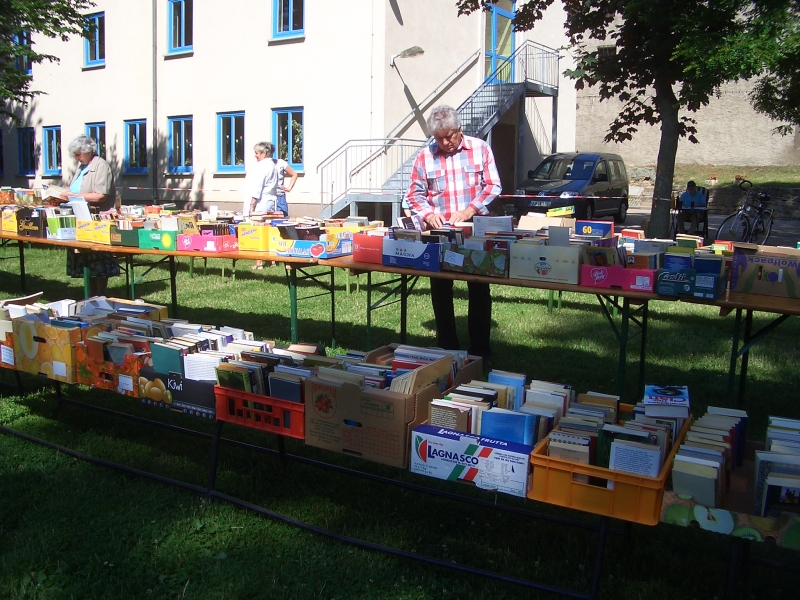 2012-06-23_buechermarkt_027.jpg