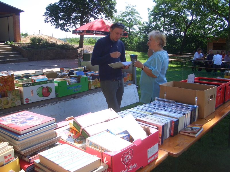 2012-06-23_buechermarkt_032.jpg
