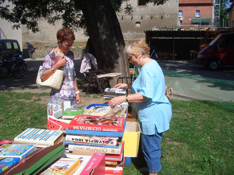 2012-06-23_buechermarkt_041.jpg